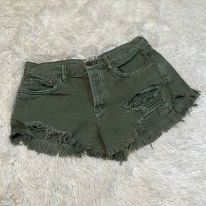 👛 We The Free Denim Distressed Shorts